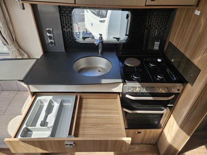 2021 Swift Elegance Grande 845 Used Caravan
