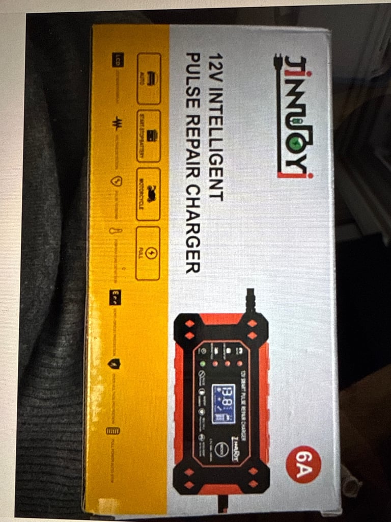 Car Battery Charger 12V 6A Fast Charger new 