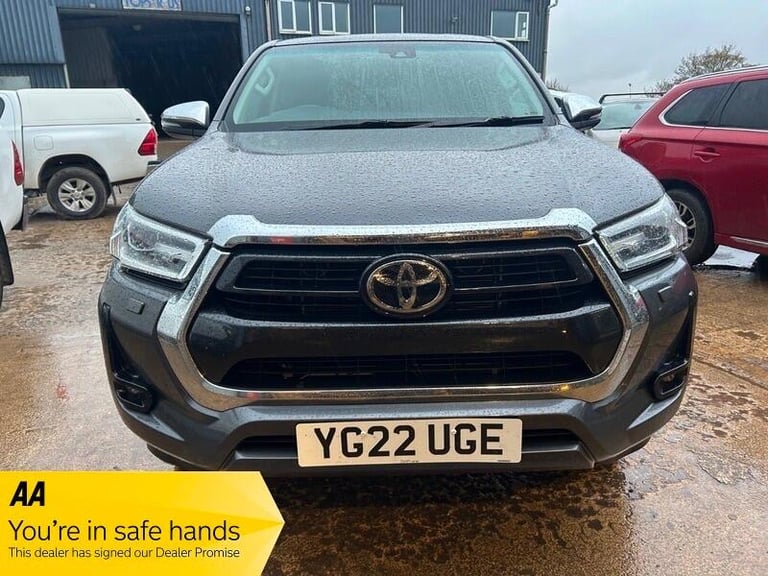 2022 Toyota Hilux Invincible D/Cab Pick Up 2.4 D-4D PICK UP DIESEL Manual