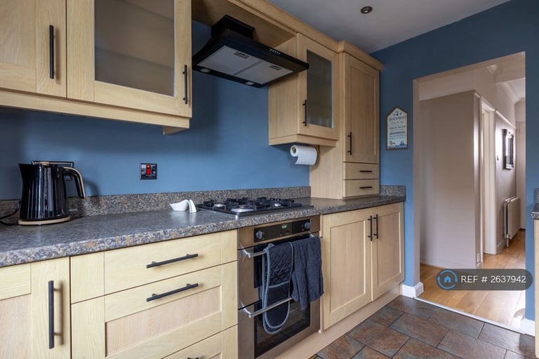 4 bedroom house in Upper Approach Road, Broadstairs, CT10 (4 bed) (#2637942)