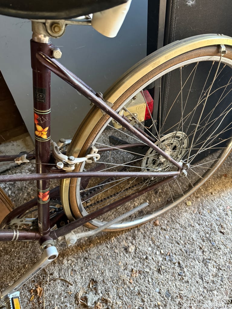 Vintage ladies bike 