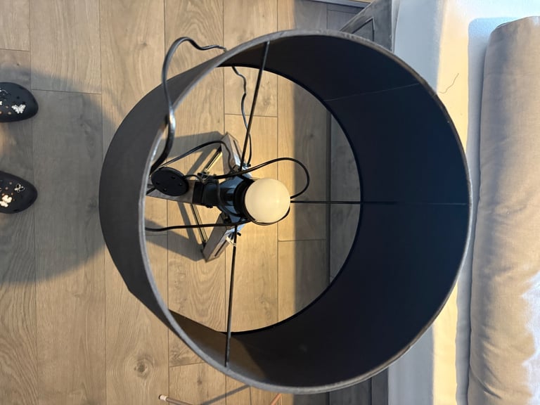 Adjustable Polaroid lamp 