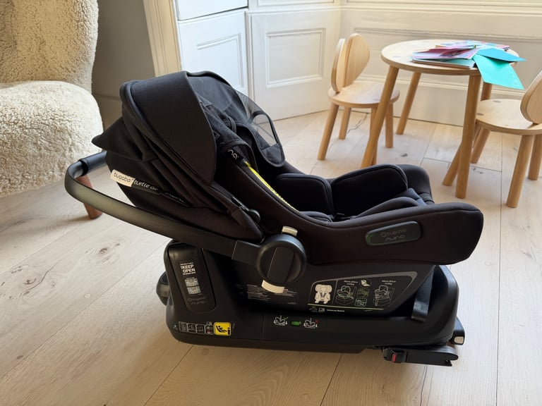 Bugaboo Turtle Air by Nuna car seat
