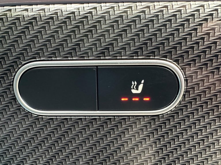 2022 Mercedes-Benz GLA 1.3 GLA250e 15.6kWh Exclusive Edition (Premium Plus) 8G-DCT Euro 6 (s/s) 5...