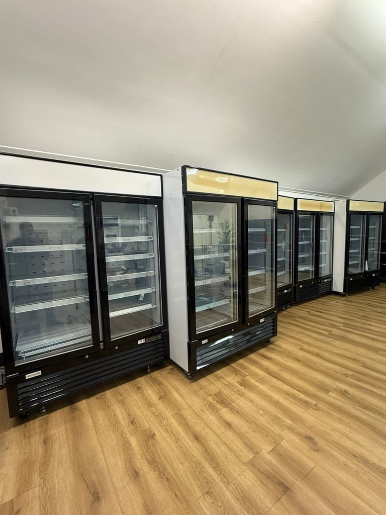 Commercial upright fridge or freezer display for shop cafe supermarket 