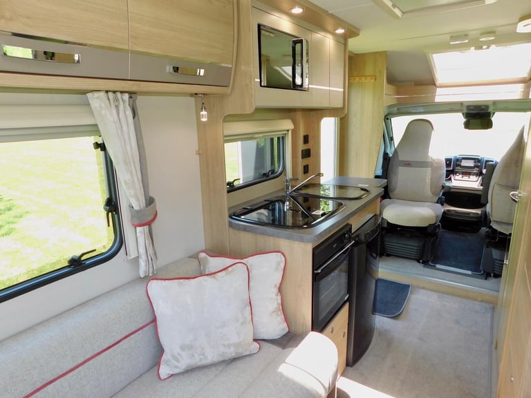 Elddis Majestic 120 Peugeot 2.2 Hdi Euro 6. LUXURY 2 Berth RL Motorhome for Sale