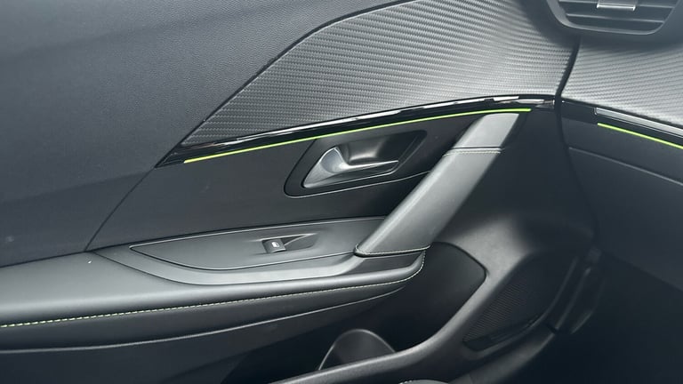 2022 Peugeot 208 50kWh GT Premium Hatchback 5dr Electric Auto (136 ps) Hatchback Electric Automatic