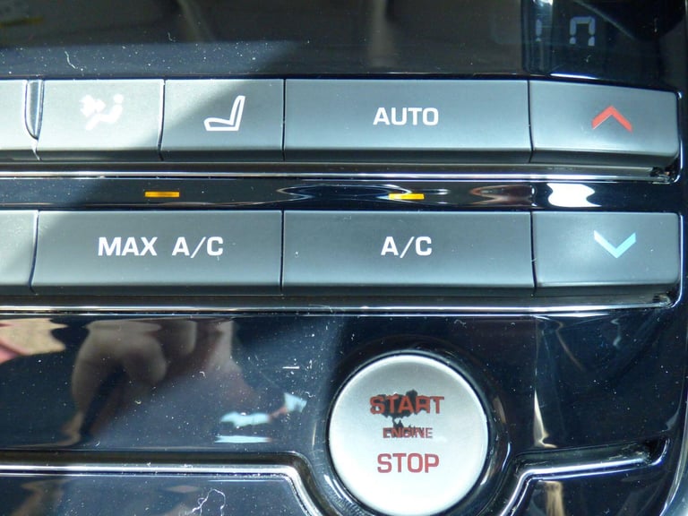 JAGUAR XF 2.0 d Prestige **Â