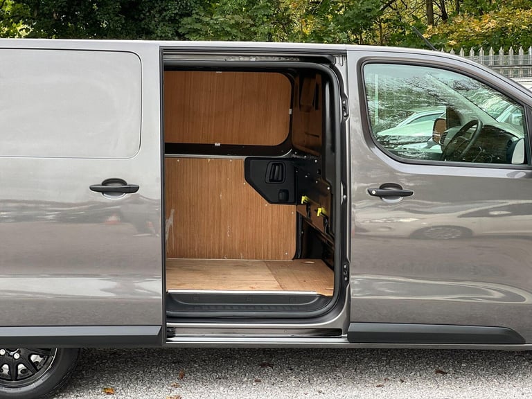 2021 Citroen Dispatch 1.5 BlueHDi 1200 Enterprise XL FWD 3 Euro 6 (s/s) 6dr PANEL VAN Diesel Manual