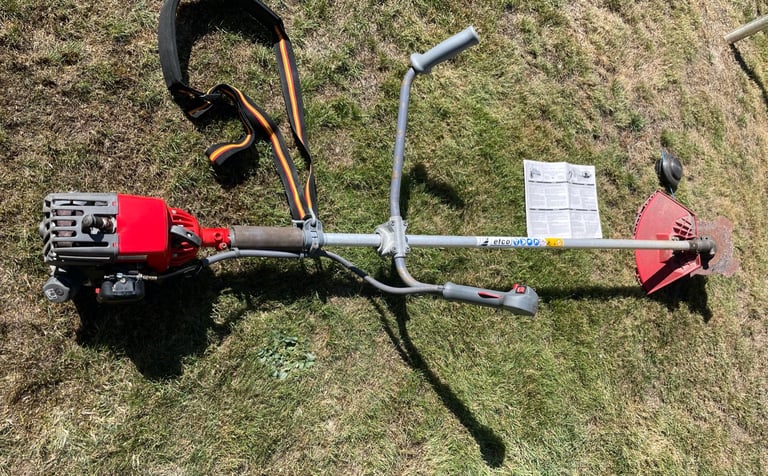 EFCO petrol strimmer and brush cutter