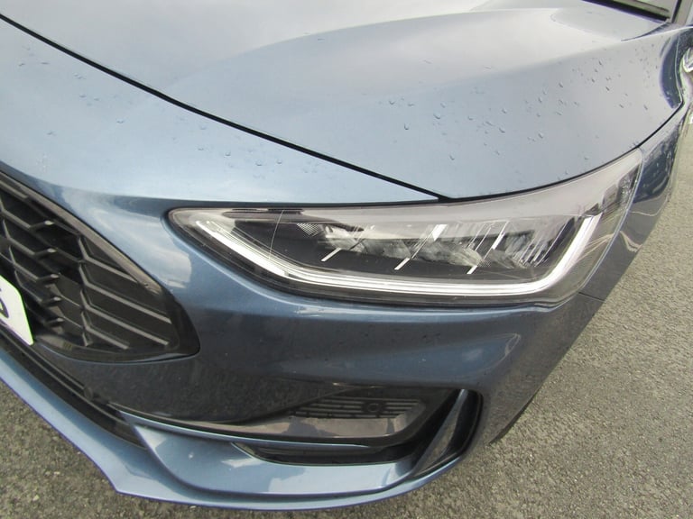 2023 Ford Focus 1.0T EcoBoost ST-Line 5dr - 1 Owner / Protection Pack Hatchback Petrol Manual