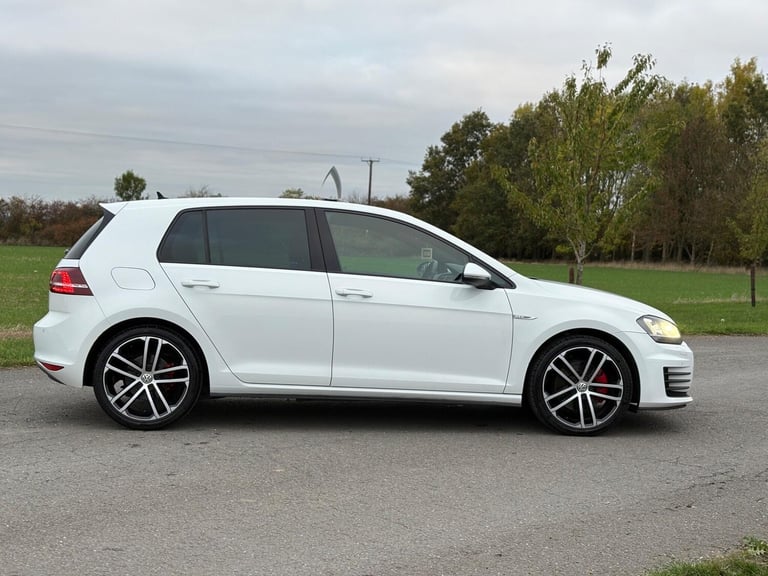 2016 Volkswagen Golf 2.0 TDI GTD 5dr [Nav] HATCHBACK DIESEL Manual