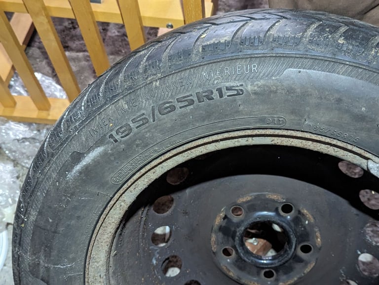 2 x Car wheels and alloys