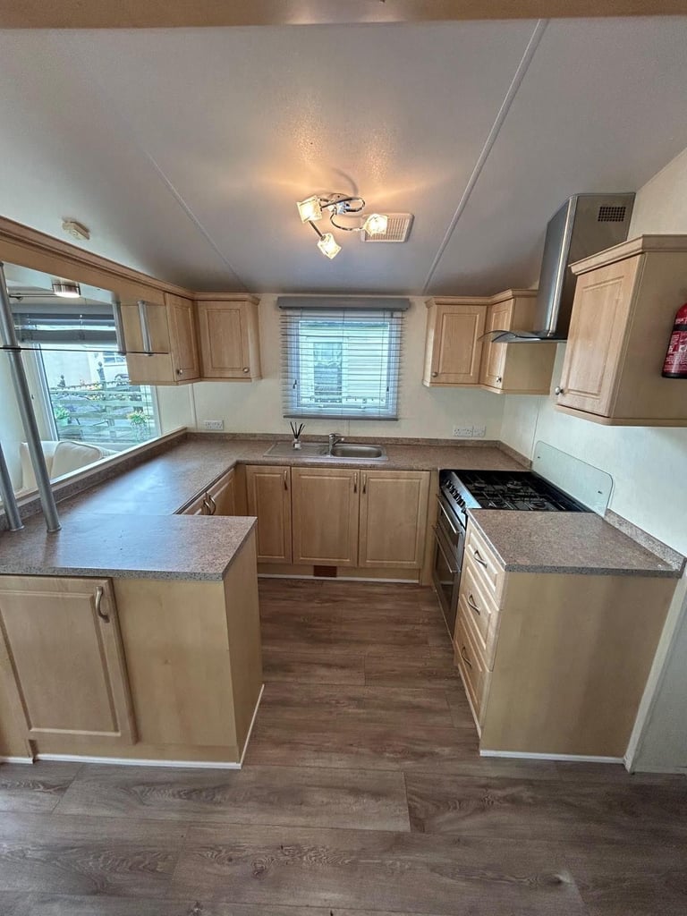 Atlas Capricorn Double Glazed Central Heated ! NO SITE FEES TO PAY UNTIL 2027 ! 