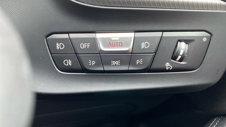 2020 BMW 2 Series 218i M Sport 4dr DCT Petrol Saloon Saloon Petrol Automatic