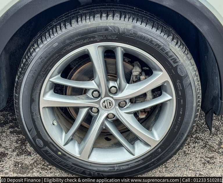 2022 MG MG HS 1.5 T-GDI 16.6kWh Exclusive Auto Euro 6 (s/s) 5dr ESTATE Petrol/Electric Hybrid Aut...