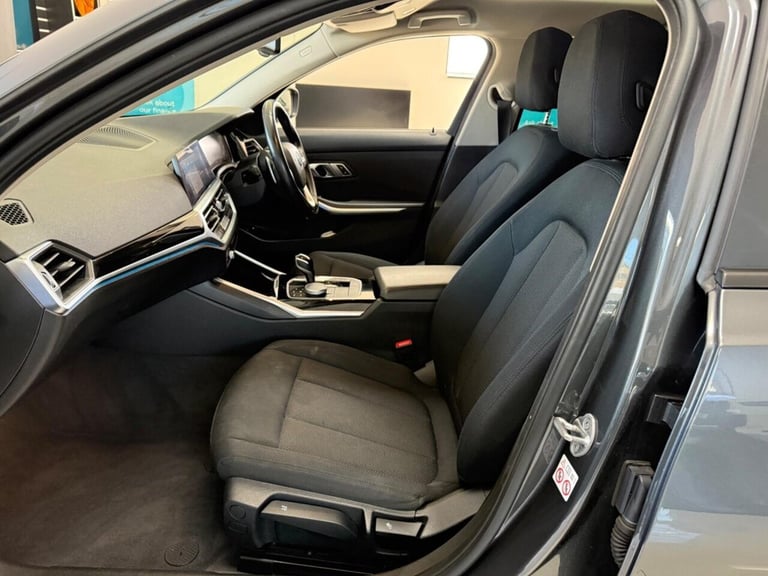 2022 BMW 3 Series 2.0 330e 12kWh SE Pro Touring Auto Euro 6 (s/s) 5dr Estate PETROL/ELECTRIC Auto...