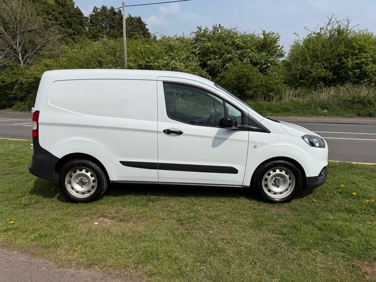 2019 Ford Transit Courier 1.5 TDCi Van [6 Speed] 15 FORD DEALER SERVICES CAMBELT REPLACED PLUS VA...