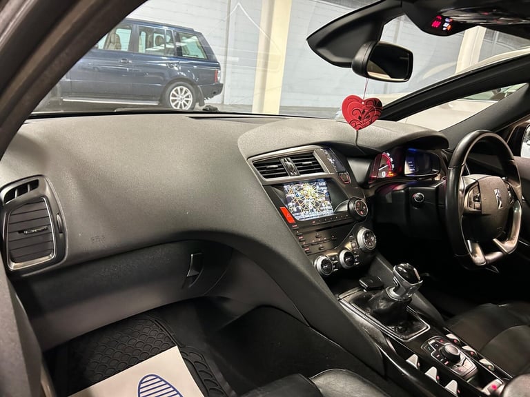 2013 Citroen DS5 2.0 HDi DStyle Euro 5 5dr HATCHBACK Diesel Manual