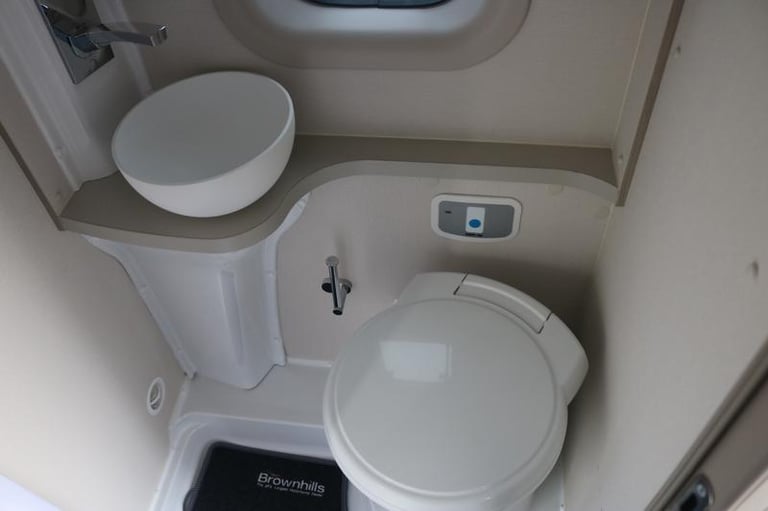 2024 Elddis Evolution CV80 Motorhome (Very low milage) AUTOMATIC Automatic Campervan Diesel Autom...