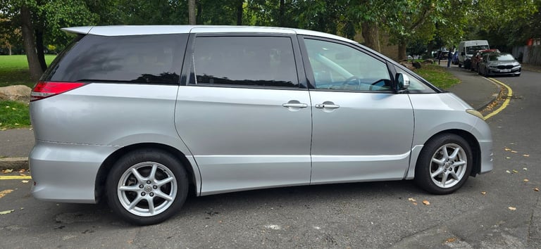 Toyota Estima Aeras, 88,323 miles