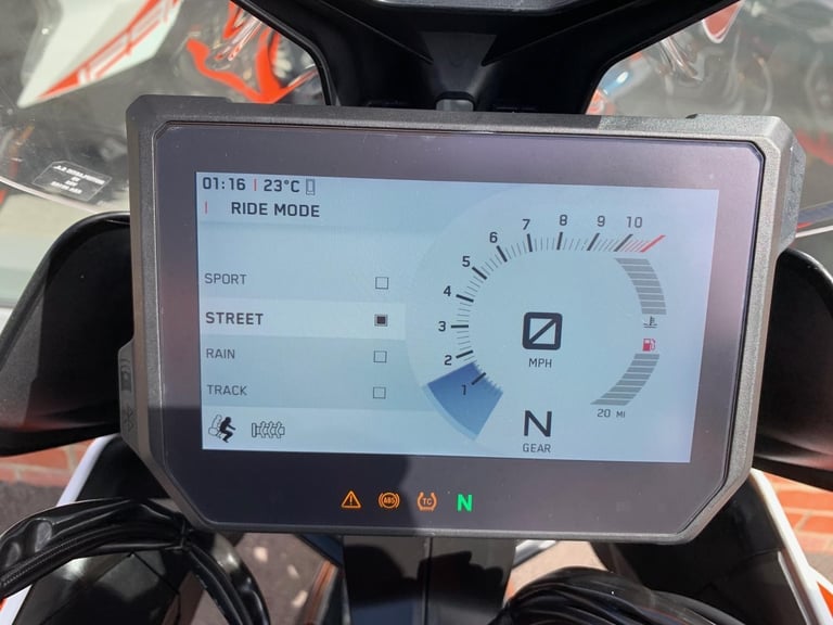 KTM 1290 SUPERDUKE GT - FULL KTM LUGGAGE - 2 YEAR WARRANTY