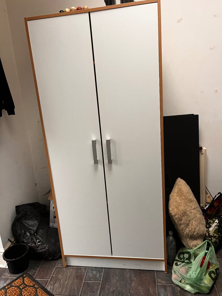 Wardrobe 