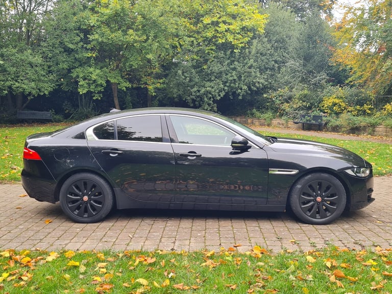 Jaguar, XE, Saloon, 2015, Manual, 1999 (cc), 4 doors