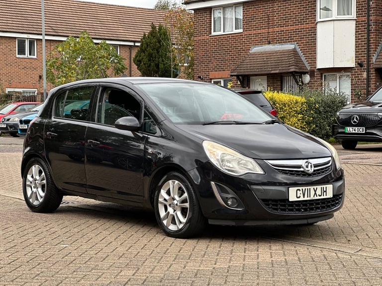 2011 Vauxhall Corsa SXI Automatic 1.4L Petrol 55,000 Miles Full Service History 1YR NEW MOT  1 OWNER