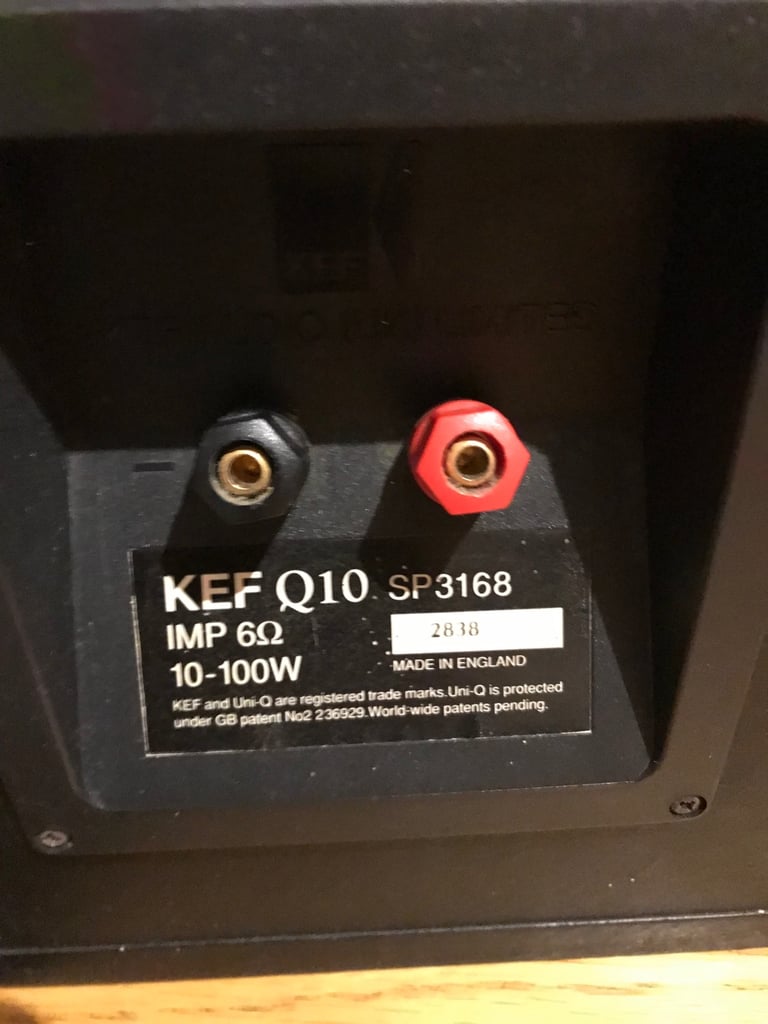 ROTEL Amplifier, CD player & KEF speakers