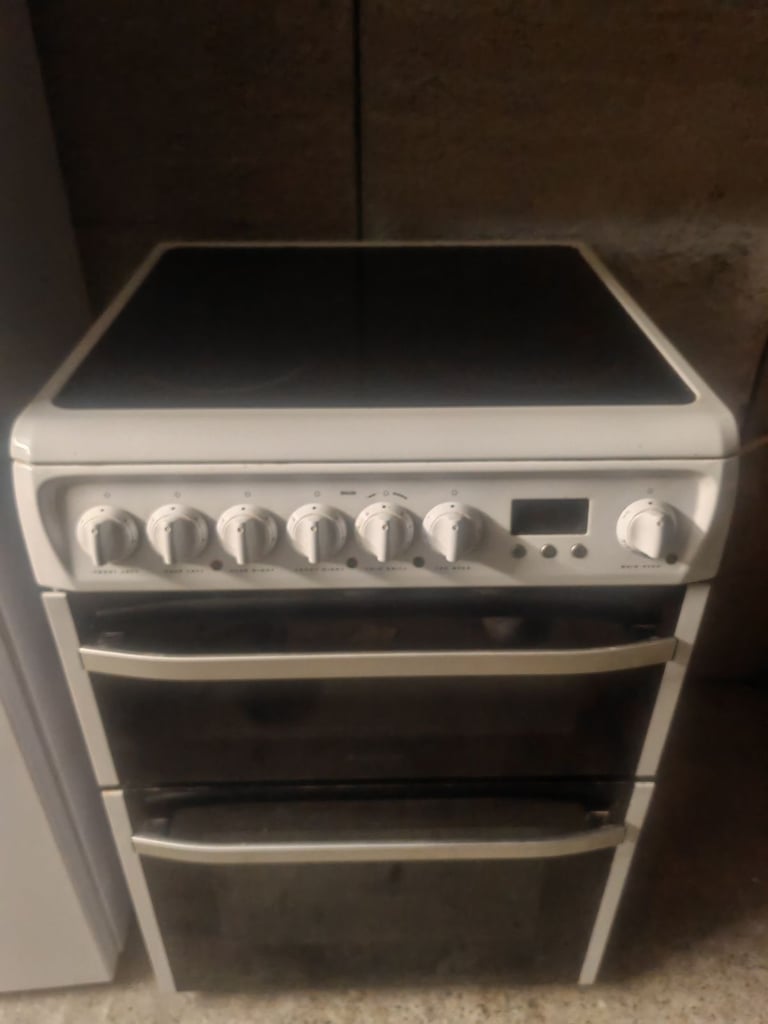 image for Free delivery 🚚🚚 Hotpoint cooker width 60 cm 