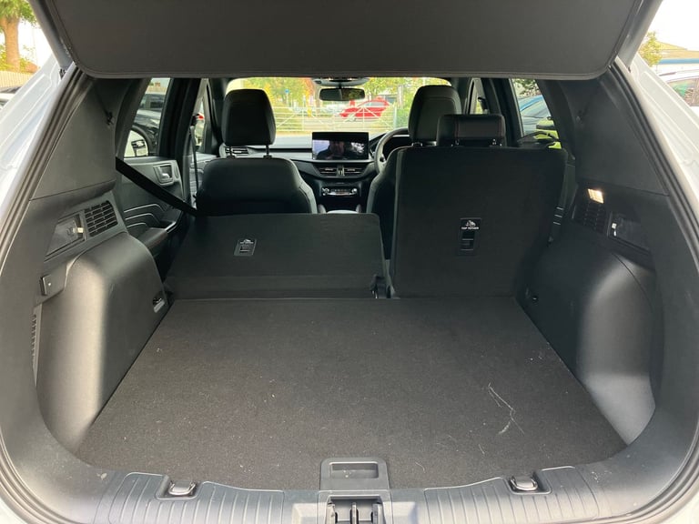 2025 Ford Kuga Kuga ST-Line 5 door 2.5L Duratec PHEV 243PS FWD CVT Automatic 5 Door PETROL/ELECTR...