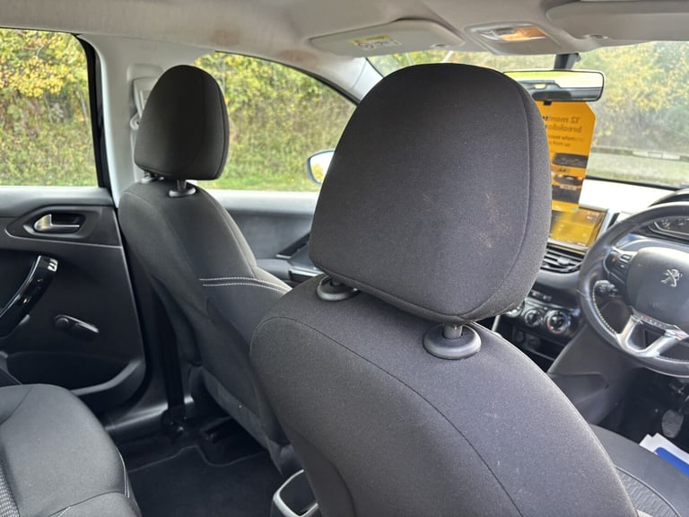 PEUGEOT 208 1.2 PureTech Active 2018