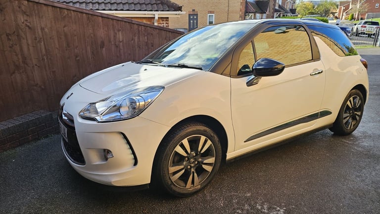Citroen, DS3, Hatchback, 2015, Manual, Diesel, 1560 (cc), 3 doors