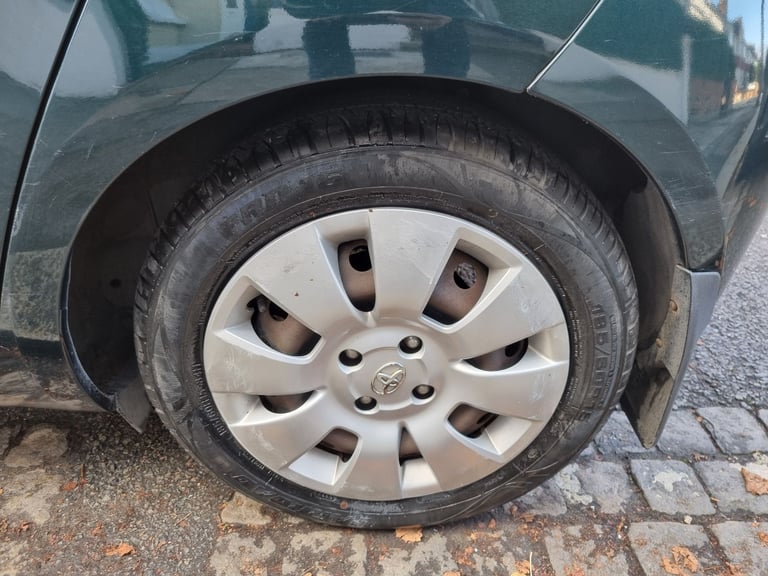 Toyota, YARIS, vvt1.3  T3 Hatchback, 2006, Manual, 1296 (cc), 5 doors, ULEZ compliant