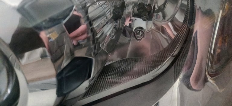 Ford Mondeo MK4.5 XENON headlights 