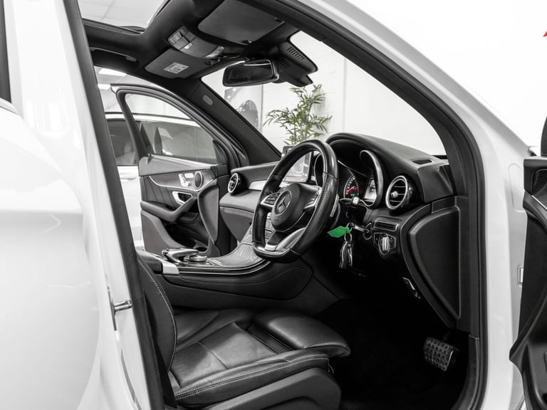 2017 Mercedes-Benz GLC 2.1 GLC250d AMG Line (Premium) G-Tronic 4MATIC Euro 6 (s/s) 5dr ESTATE Die...