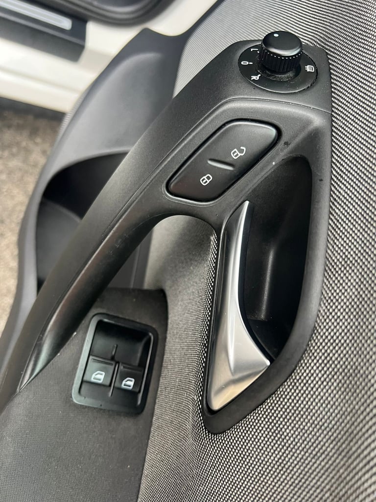 2011 VOLKSWAGEN POLO 1.4 TSI 180 GTI 3dr DSG Brand new Gearbox well lookedafter