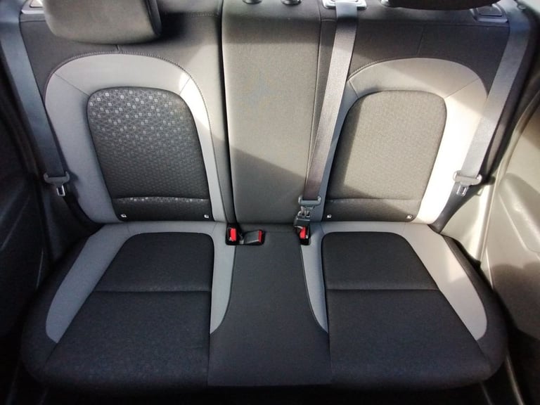 2018 Hyundai KONA 1.0 T-GDi Blue Drive SE SUV 5dr Petrol Manual Euro 6 (s/s) (120 ps) HATCHBACK P...