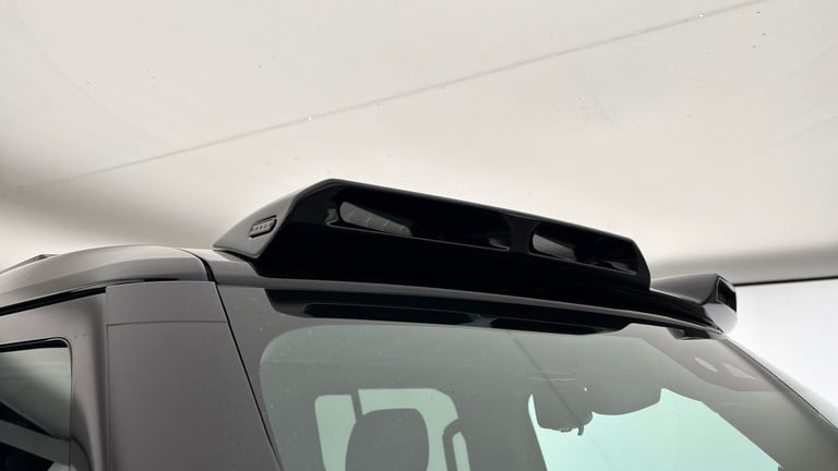 2022 Land Rover Defender 110 2.0 P400e 15.4kWh XS Edition SUV 5dr Petrol Plug-in Hybrid Auto 4WD ...