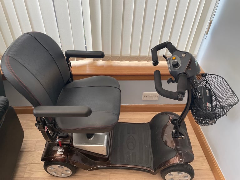 Kynco Mobility scooter 