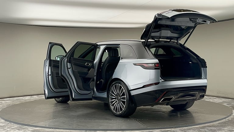 2022 Land Rover Range Rover Velar 3.0 P400 R-Dynamic HSE Auto 4WD Euro 6 (s/s) 5dr SUV Petrol Aut...