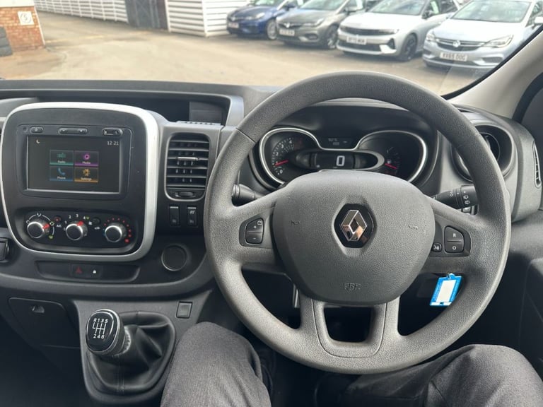 Renault Trafic SL28 ENERGY dCi 120 Business 9 Seater Diesel