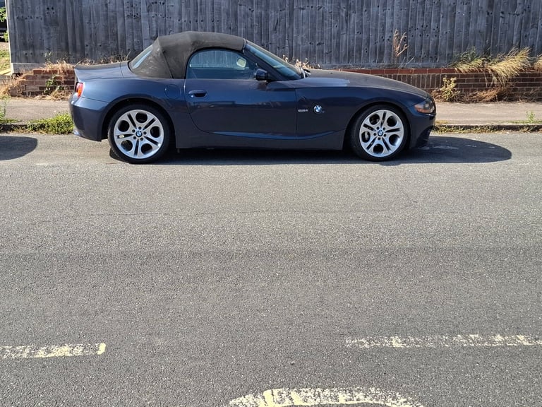 BMW, Z4, Convertible, 2003, Manual, 2494 (cc), 2 doors