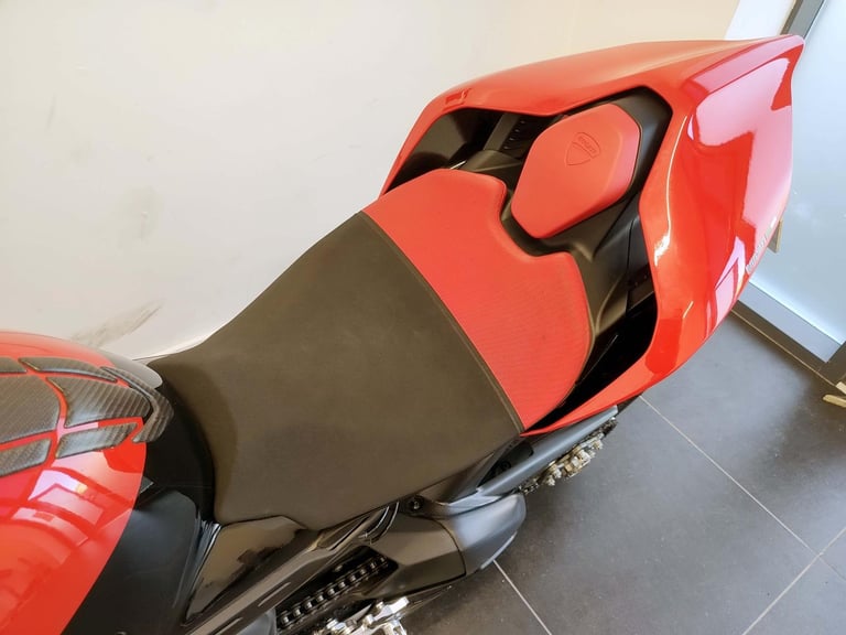 2021 Ducati Panigale V4 25th Anniversario 916 1,046 Miles