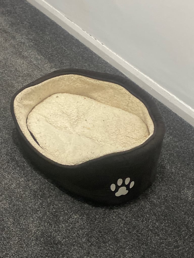 Dog bed