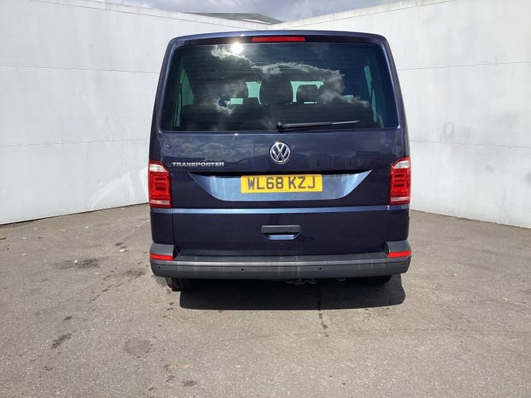 2019 Volkswagen Transporter Shuttle 2.0 TDI BlueMotion Tech S Minibus Double Cab 5dr Diesel Manua...