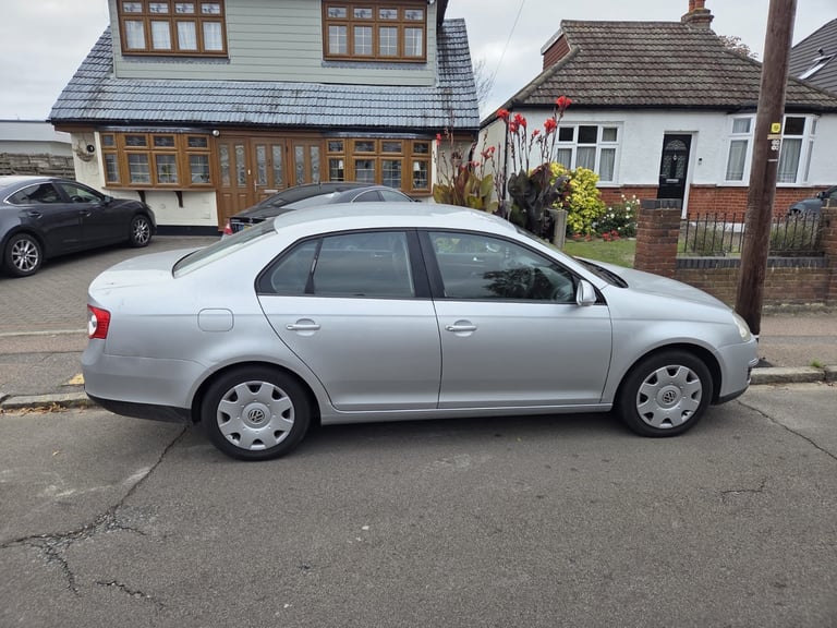 Volkswagen, JETTA, Saloon, 2006, 1595 (cc), 4 doors