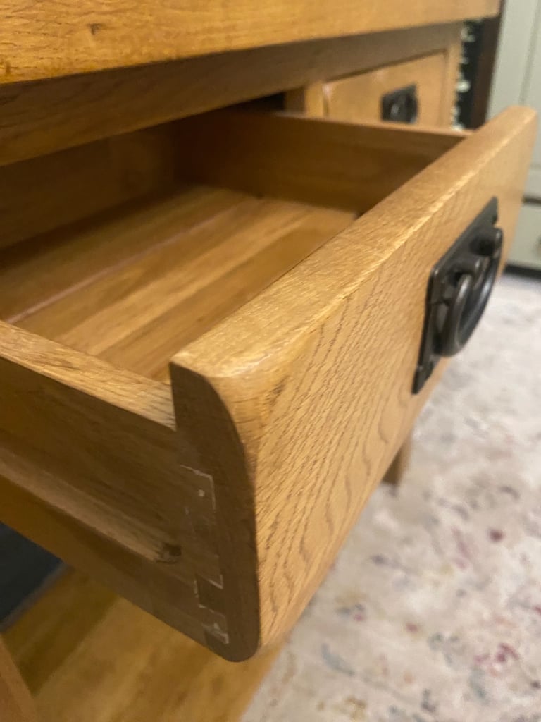 💖 Stunning solid oak Oak Furnitureland console table 