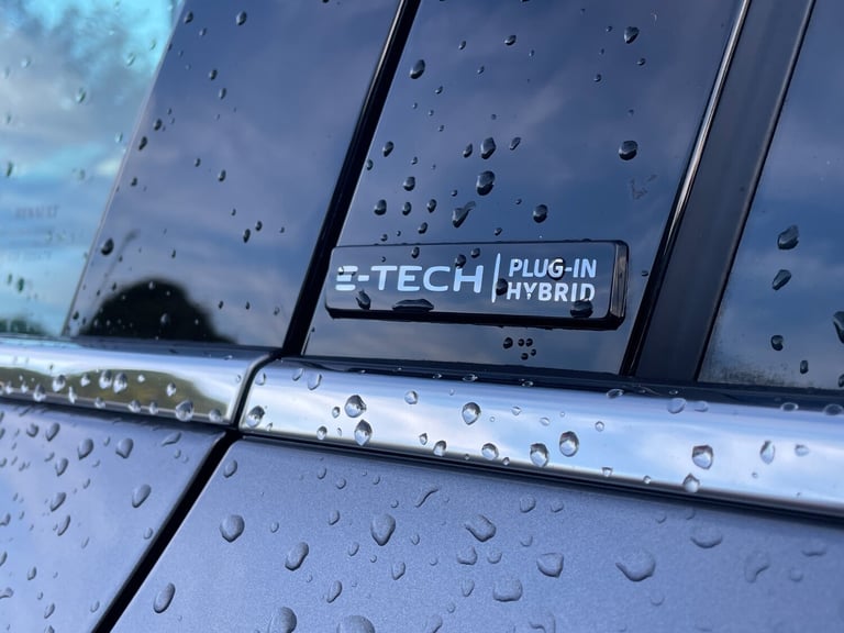 2021 Renault Captur 1.6 E-TECH PHEV 160 S Edition 5dr Auto Hatchback Petrol Parallel PHEV Automatic
